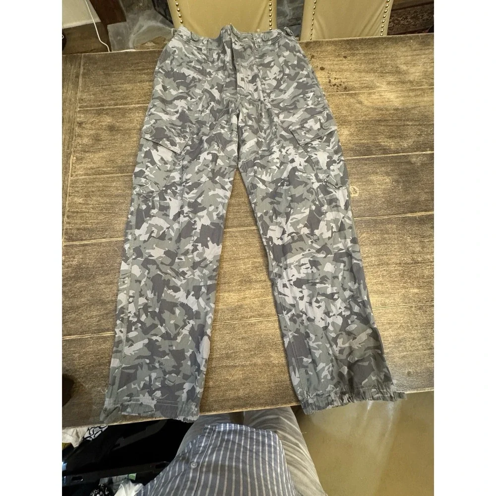 Gymshark product pair